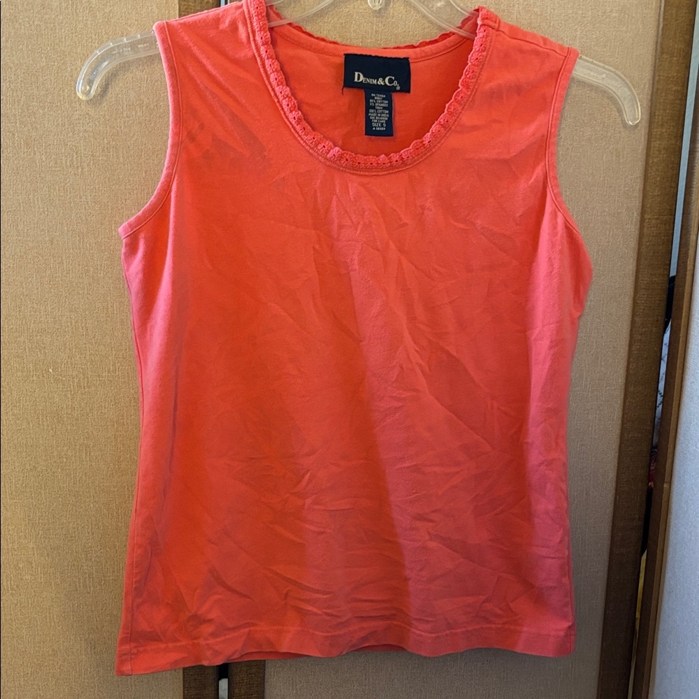 FINAL MARKDOWN Denim&Co Vibrant eyelet trim Tank Top small